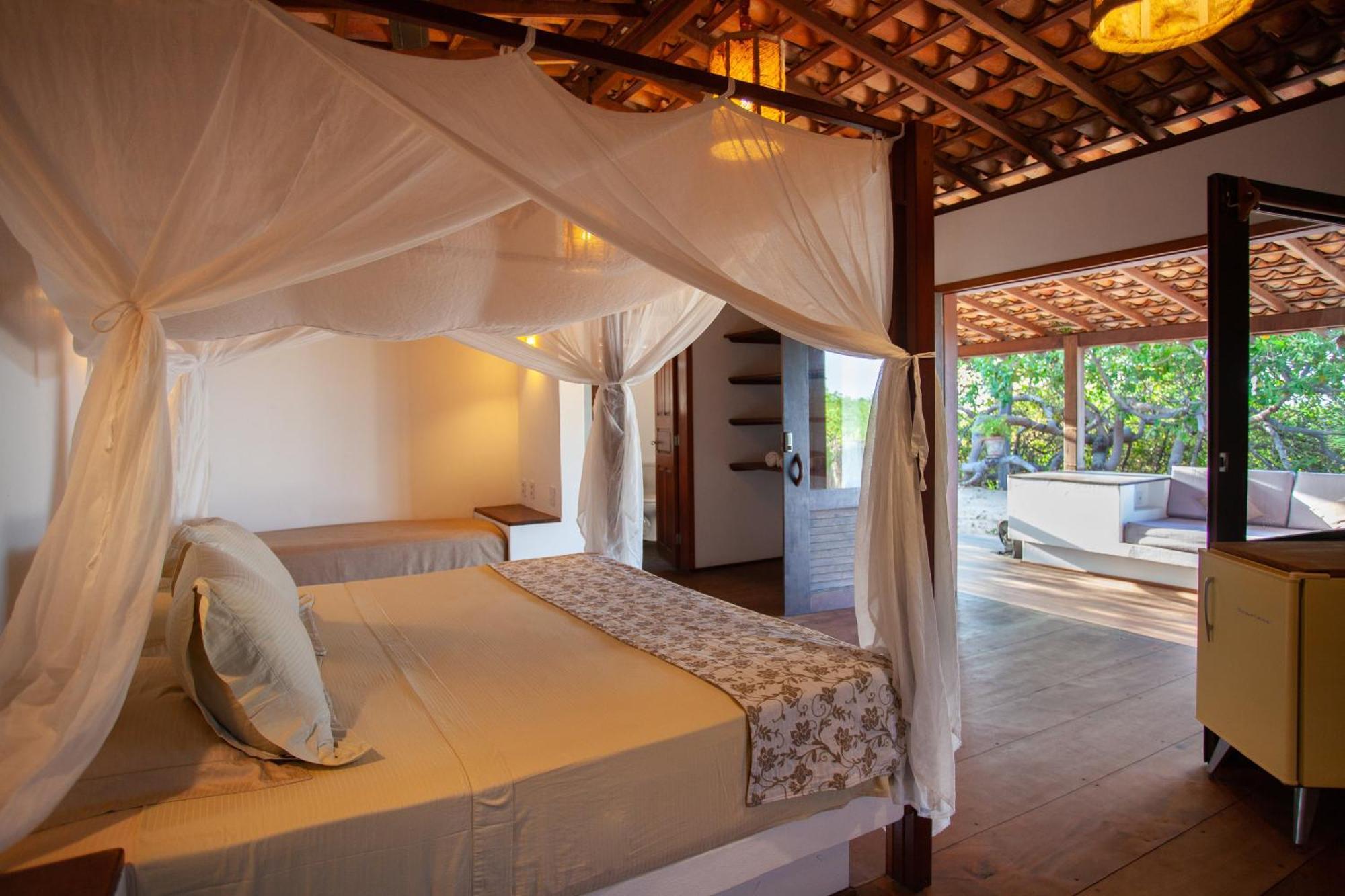 La Ferme De Georges Guest House Атинс Екстериор снимка